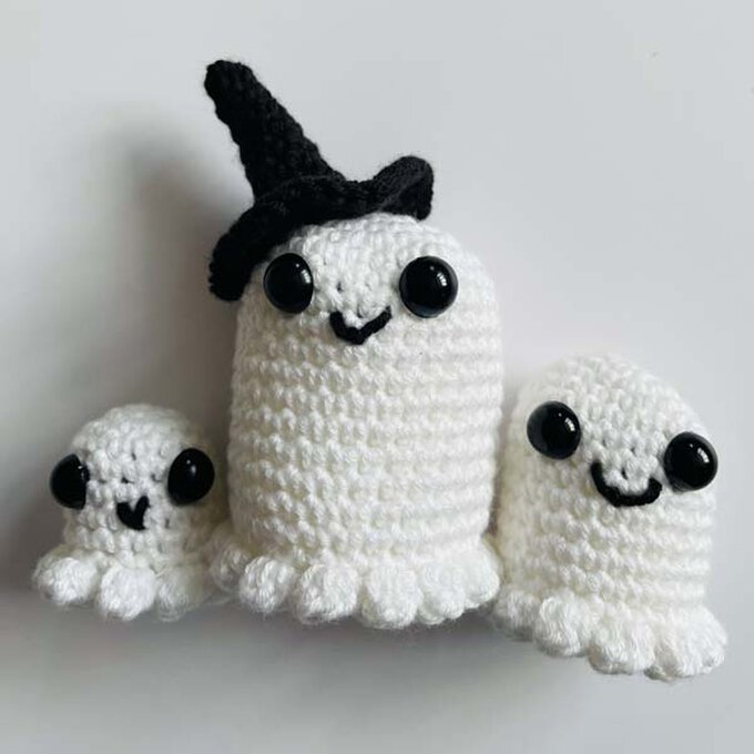 ideas%5Fhow%2Dto%2Dcrochet%2Da%2Dhalloween%2Dwreath%5Fghosts%5F4.jpg?sw=680&q=85