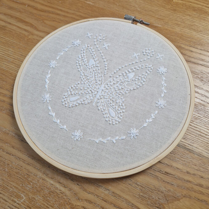 idea%5Fcandle%2Dwicking%2Dembroidery%2Dideas%5Fstep%2D03.jpg?sw=680&q=85