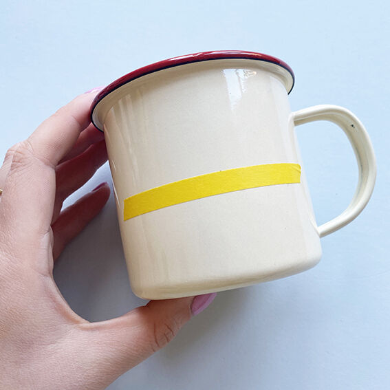 How to Make Personalised Enamel Mugs | Hobbycraft