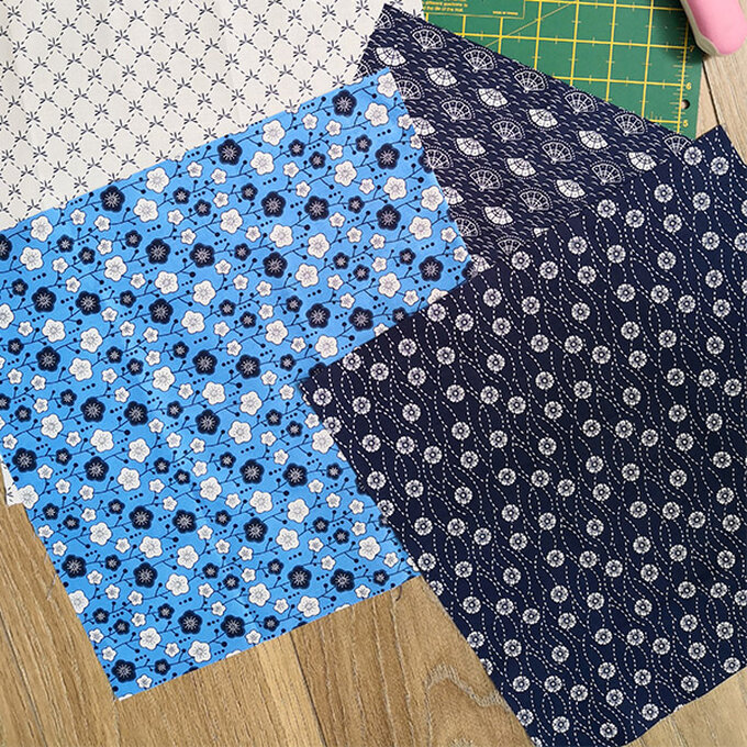 How to Sew a Fat Quarter Envelope Clutch Bag | Hobbycraft