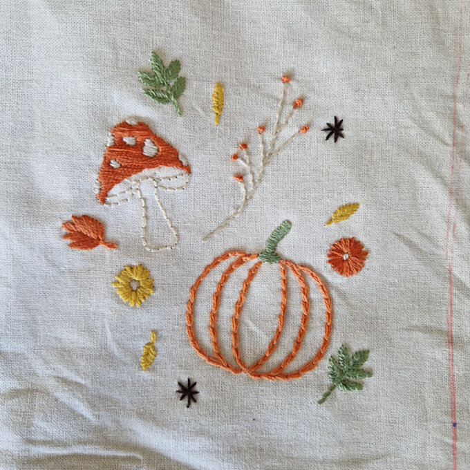 idea%5Fautumn%2Dembroidery%2Dprojects%2Dto%2Dtry%2Dnapkin%5Fstep%2D08.jpg?sw=680&q=85