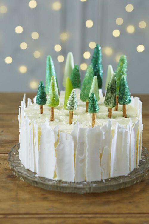 Day 1 – Ideas for Decorating your Christmas Cake | Baking, Recipes and  Tutorials - The Pink Whisk