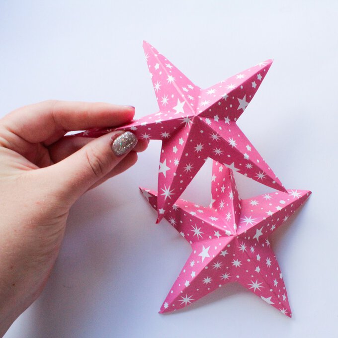 Cricut: How to Make a Paper Garland | Hobbycraft