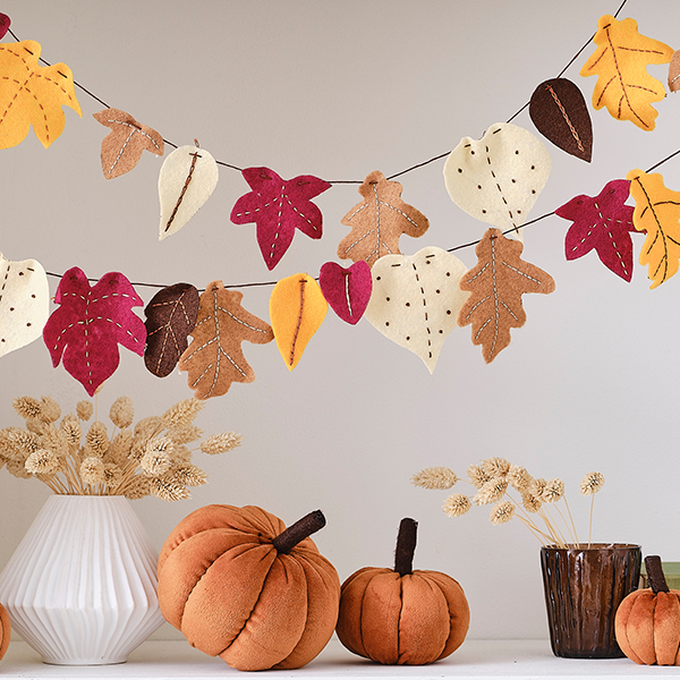 idea%5Fautumn%2Dembroidery%2Dprojects%2Dgarland%5Fstep.png?sw=680&q=85