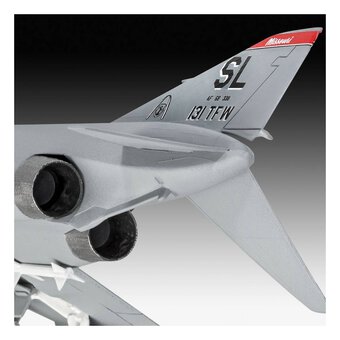 Revell Easy Click F-4 Phantom Model Kit 1:72 image number 4