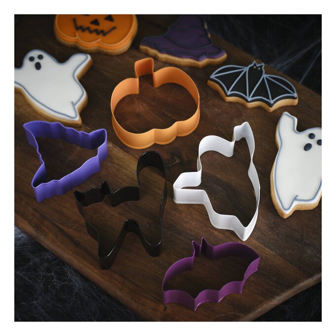 Halloween Cookie Cutters 5 Pack  image number 1