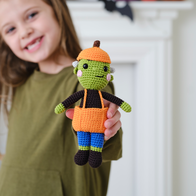 How to Crochet an Amigurumi Frankenstein's Monster image number 1