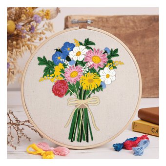 RHS Bouquet Embroidery Kit 8 Inches