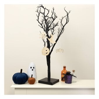 Wooden Halloween Decorations 4 Pack  image number 4