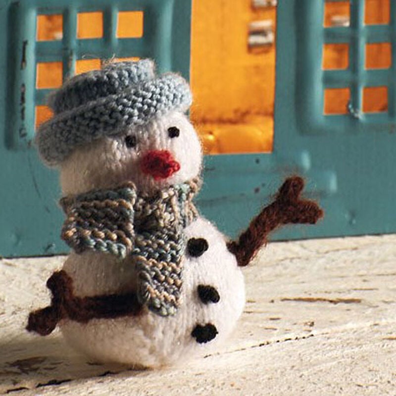 How to Knit a Mini Snowman Hobbycraft