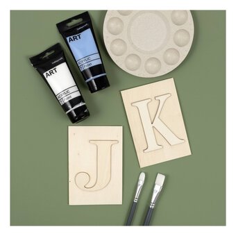 Wooden Letter K Plaque 10cm x 15cm image number 2