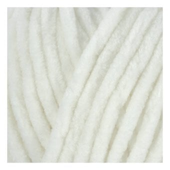 Knitcraft White Plushie Pals Yarn 100g image number 2