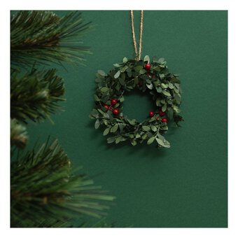 Hanging Mini Green Wreath 15cm