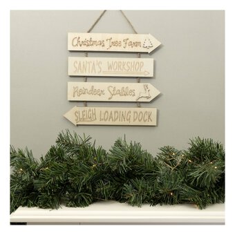 Hanging Wooden Christmas Signs 4 Pieces image number 5