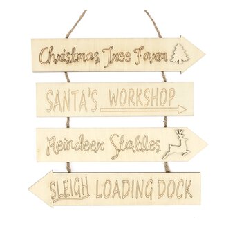 Hanging Wooden Christmas Signs 4 Pieces