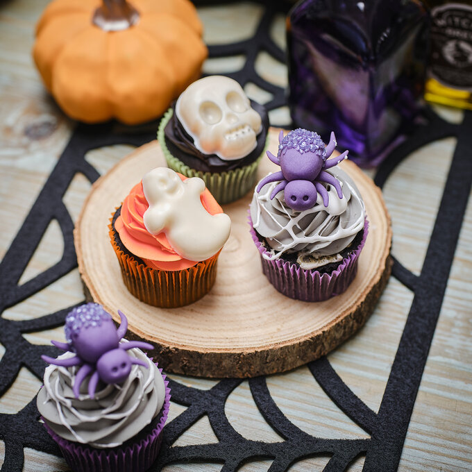 How to Make Halloween Cupcakes | Hobbycraft