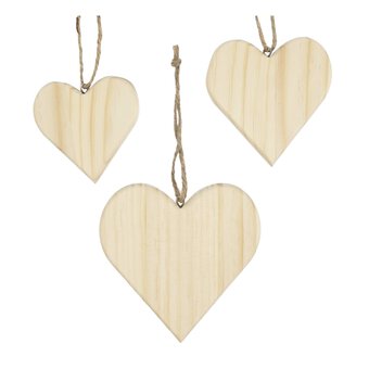 Hanging Wooden Hearts 3 Pack