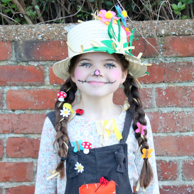 How to Make a Kids' Scarecrow Costume | Hobbycraft