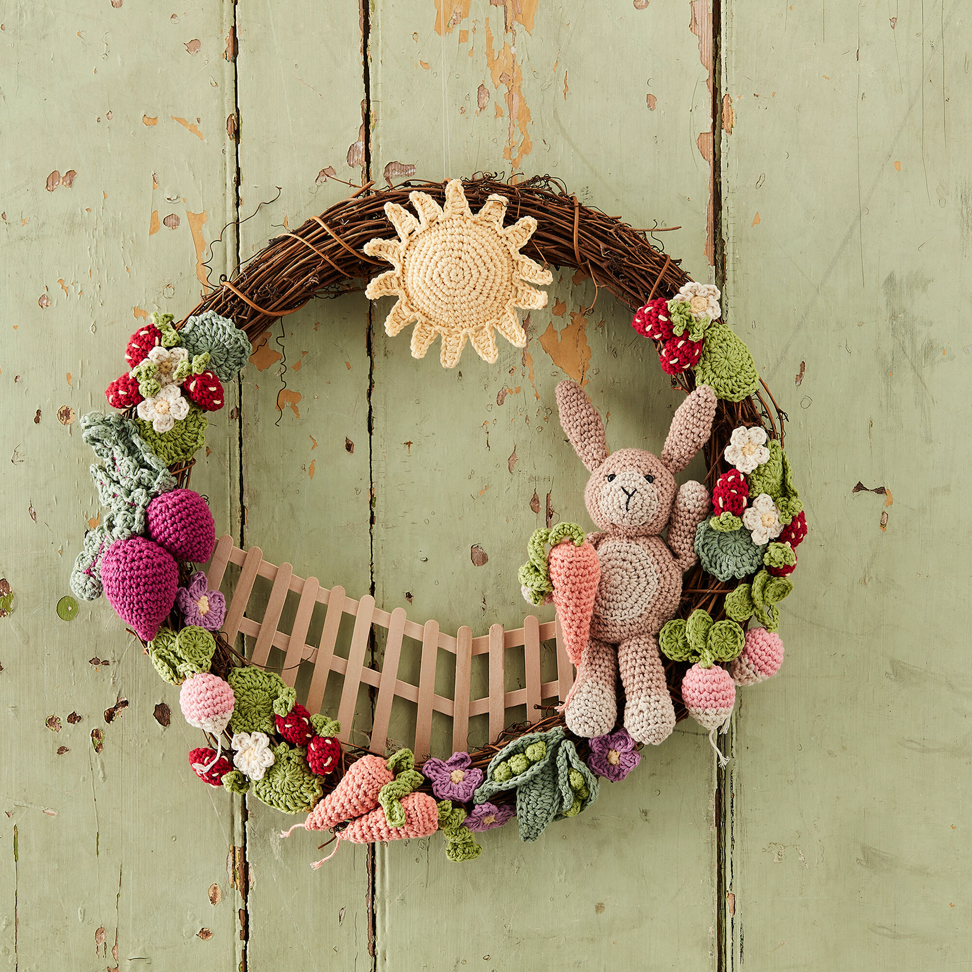 How to Crochet a Spring Wreath Hobbycraft