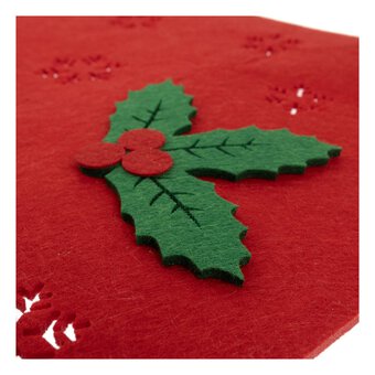 Red Merry Christmas Felt Place Mat 40cm x 40cm image number 4