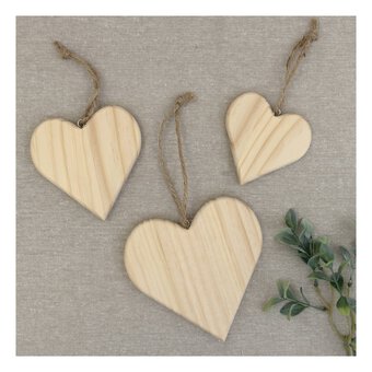 Hanging Wooden Hearts 3 Pack