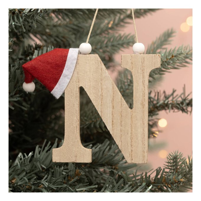 Hanging Wooden Christmas Letter N 9cm image number 1