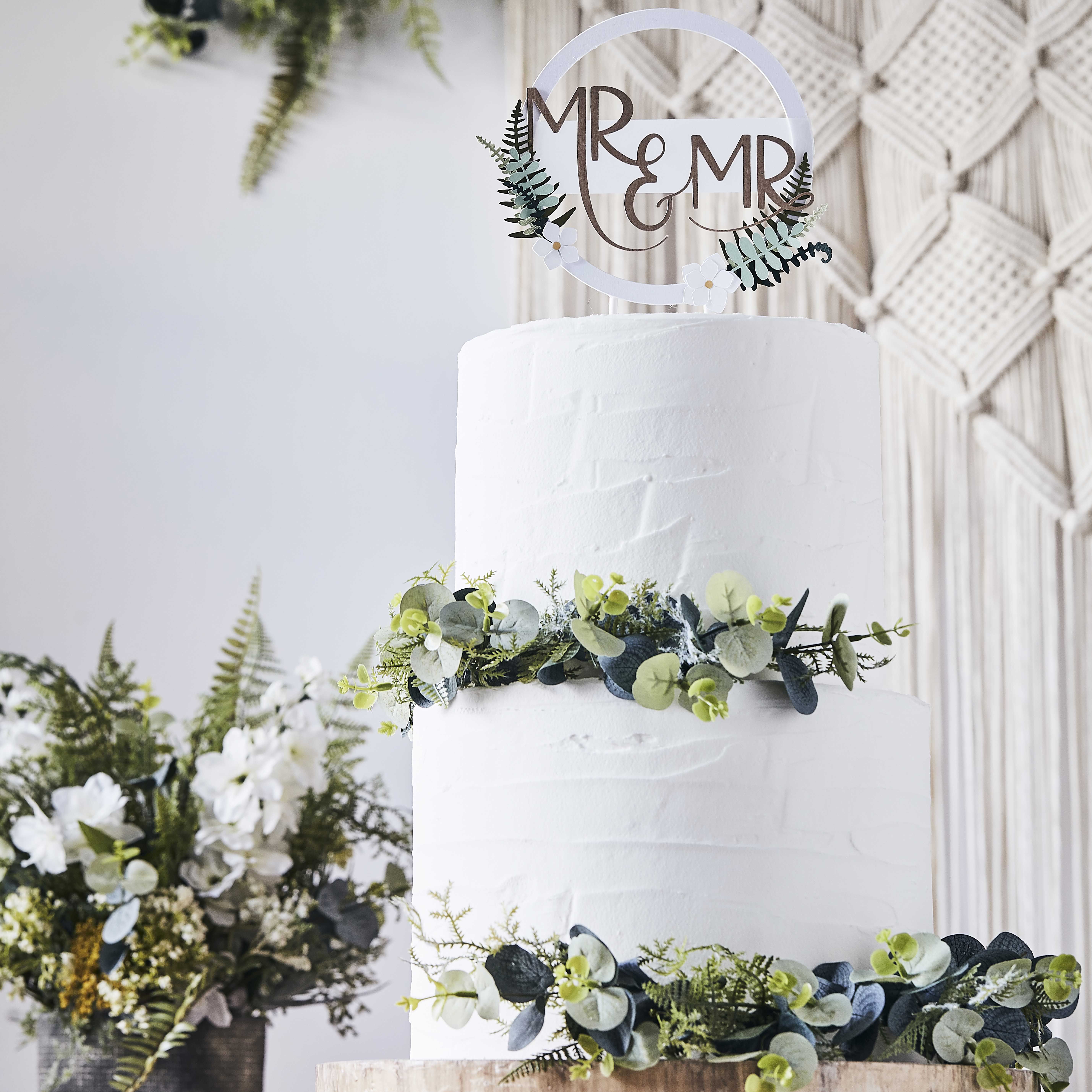 how to make a flower wedding cake topper