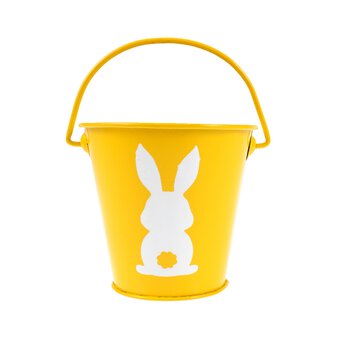 Get ready for your egg hunt with Easter baskets for all the family! Find  your very own Easter egg basket, ready to search your home or garden in  style.