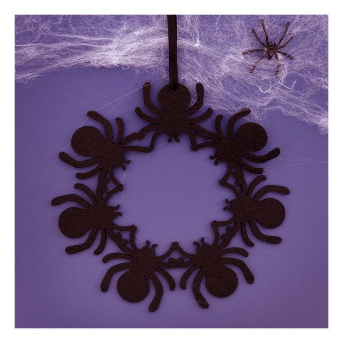 Black Felt Spider Wreath 20cm  image number 1