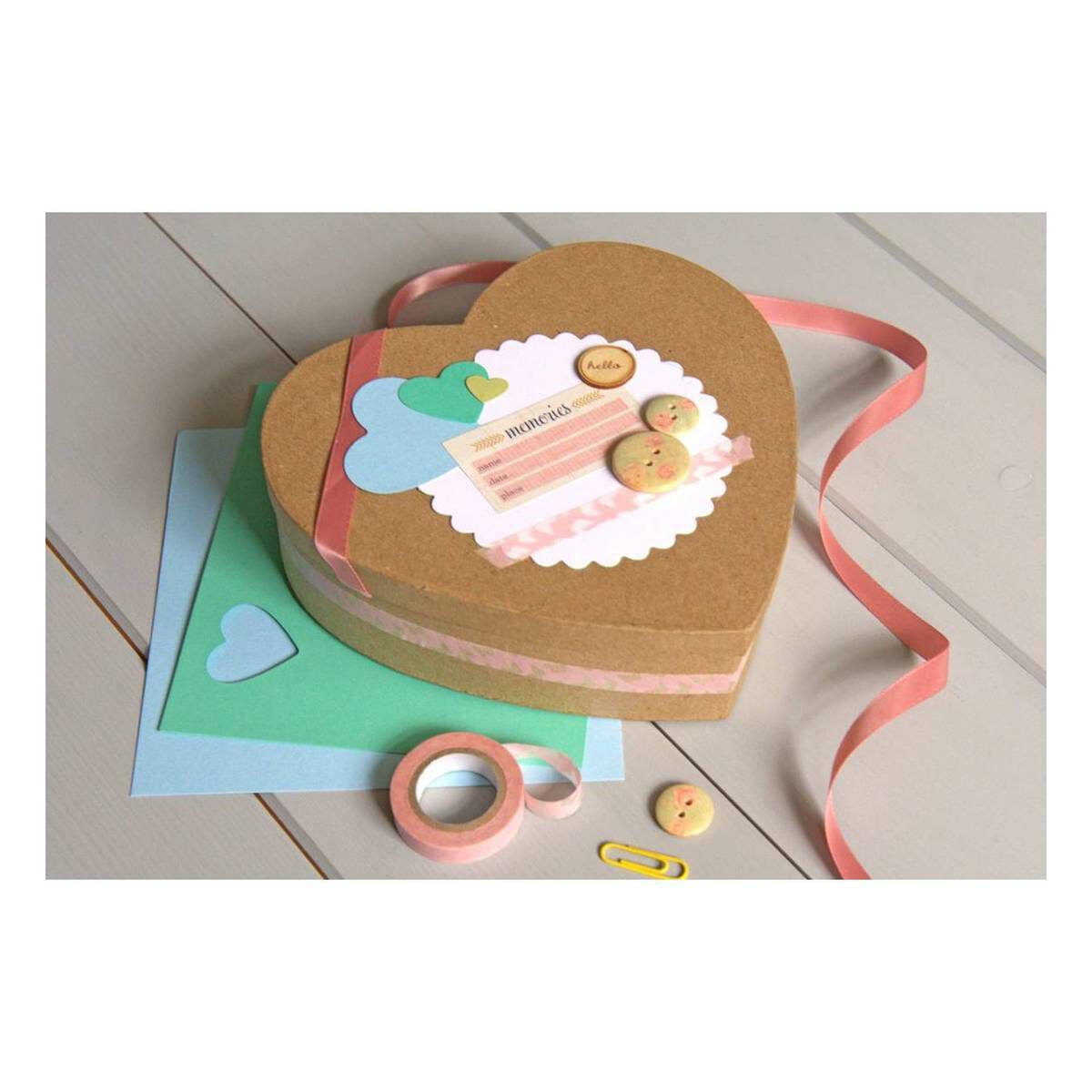 Vintage heart-shaped birthday cake lidded trinket box made of metal and  enamel | Moppet