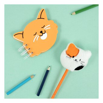 Fluffy Cat Pen