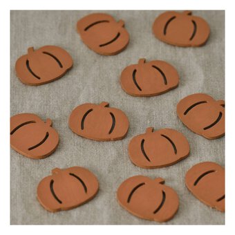 Wooden Pumpkin Scatter 12 Pack 