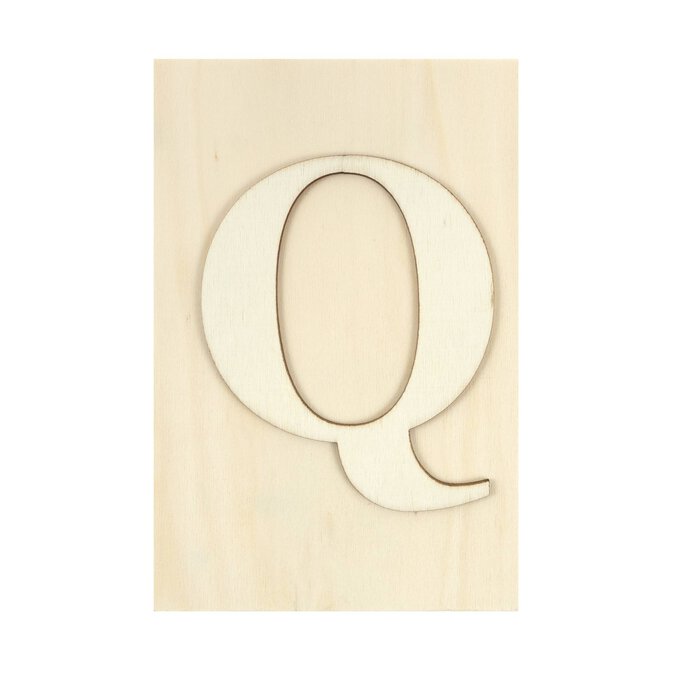 Wooden Letter Q Plaque 10cm x 15cm image number 1