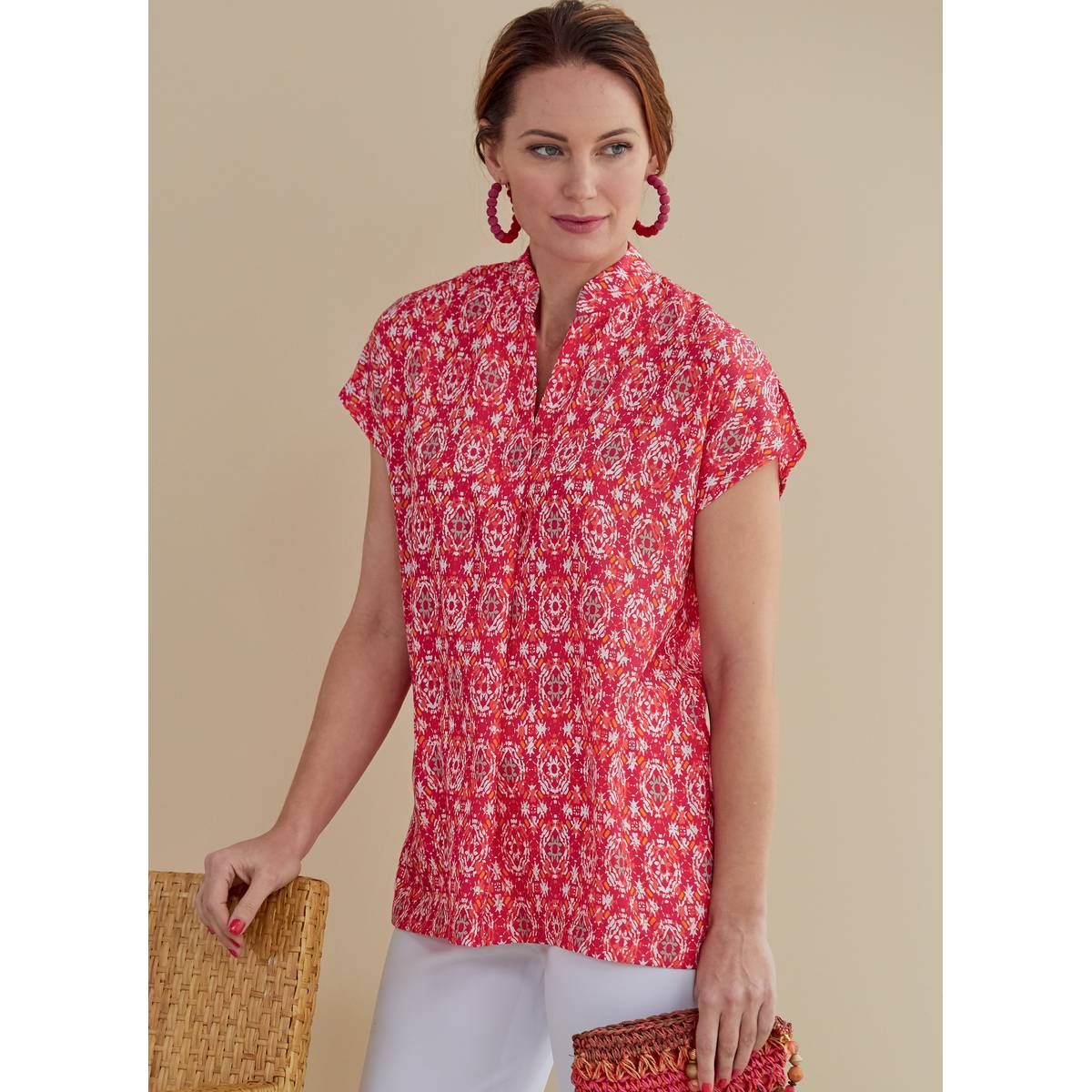 Butterick Women’s Top Sewing Pattern B6768 (14-22) | Hobbycraft